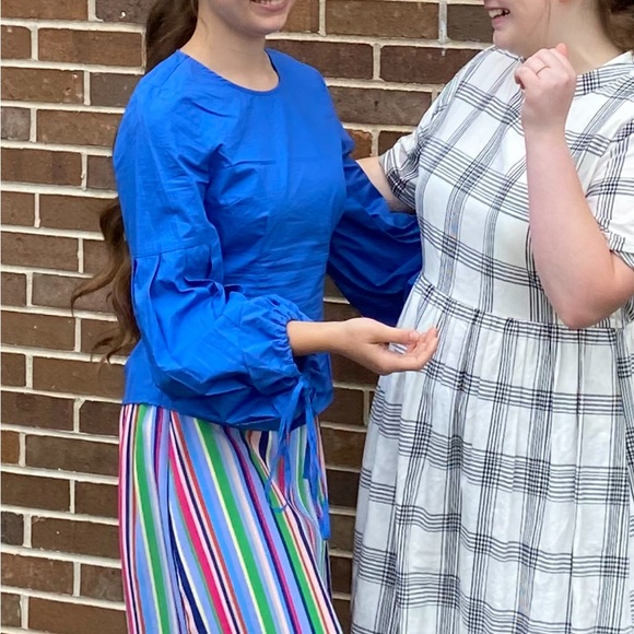 Blue Top with Balloon sleeve - Picture 2 of 3